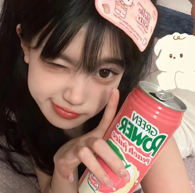 女孩的钓鱼慢活